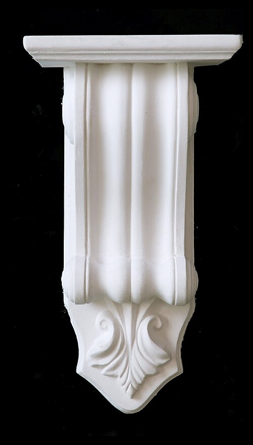 Fluted acanthus fibrous plaster corbel